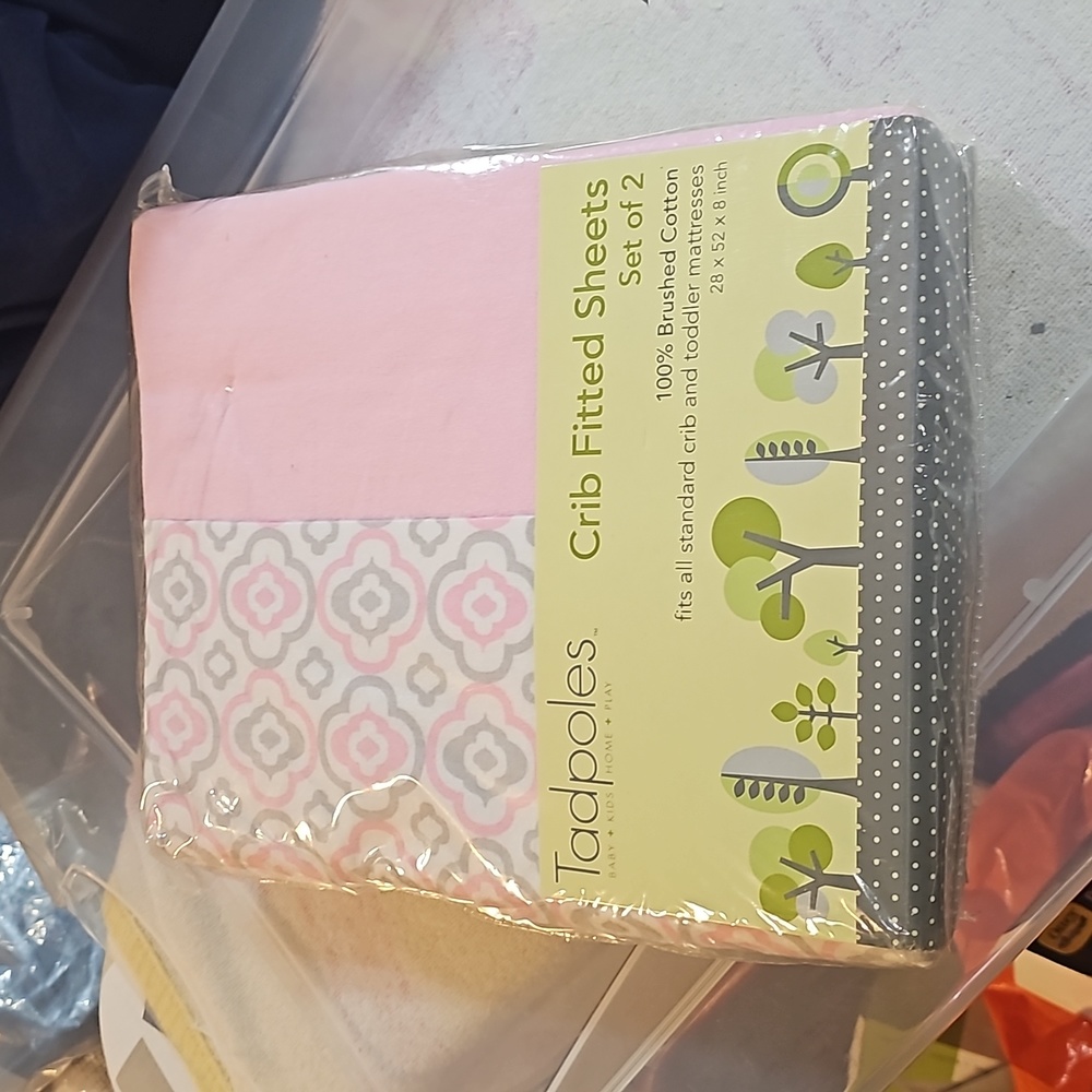 Baby crib sheets (F48)